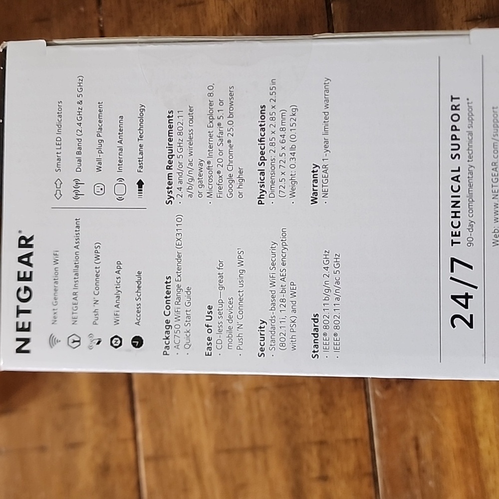 NETGEAR WiFi Range Extender - White - Picture 4 of 7